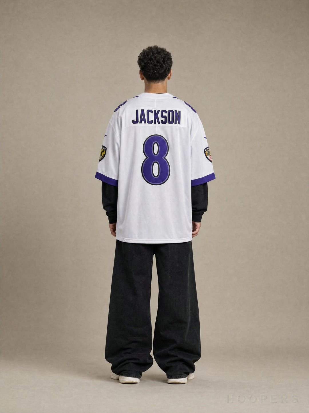 חולצת NFL רייבנס לאמאר ג'קסון - גב עם השם JACKSON ומספר 8