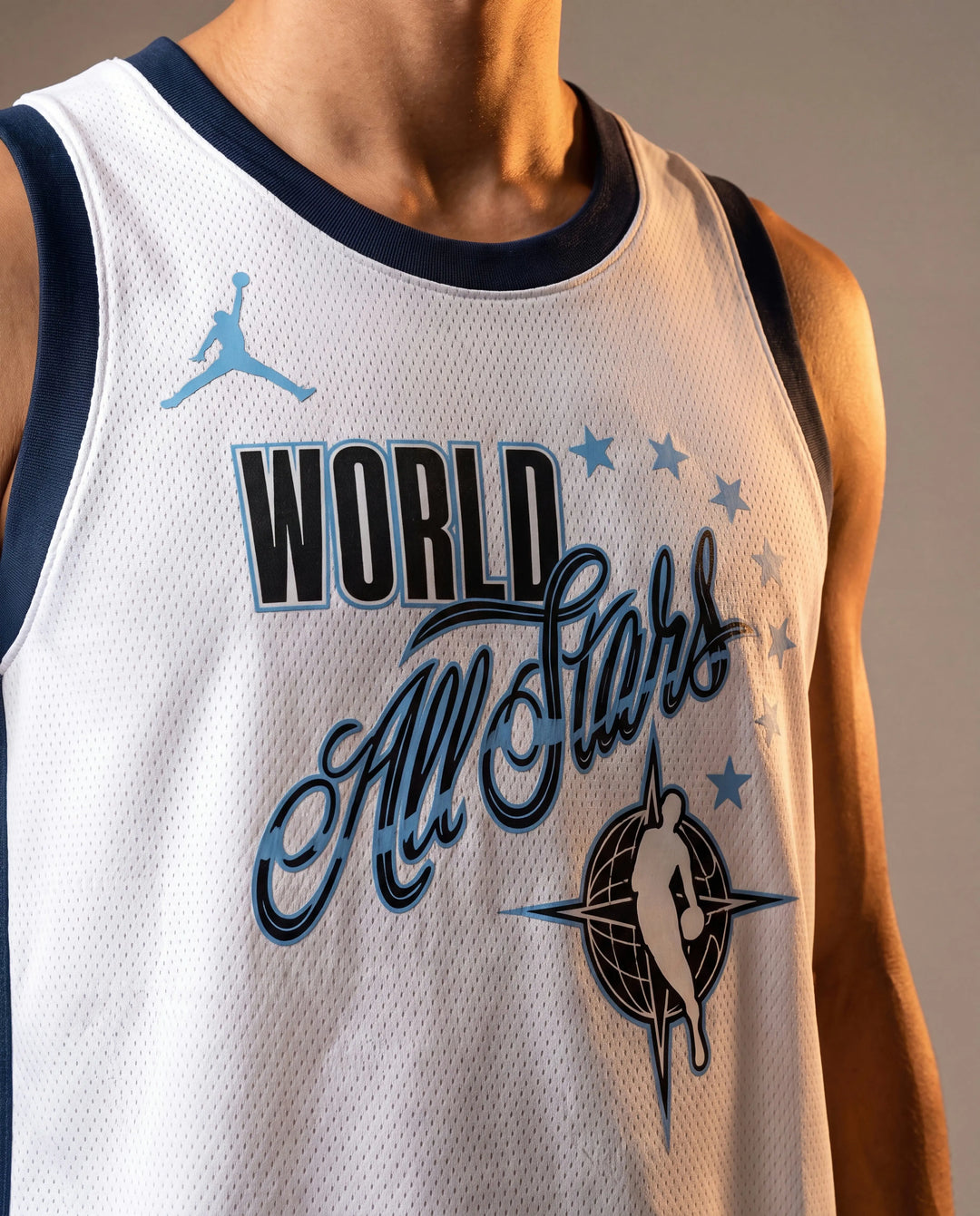 גופיית אבדיה אולסטאר - קלוז אפ הדפס WORLD All Stars ובד רשת | HOOPERS