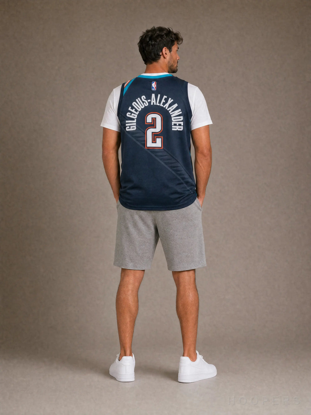 HOOPERS - מבט אחורי: גופיית GILGEOUS-ALEXANDER 2 אוקלהומה ת׳אנדר Navy