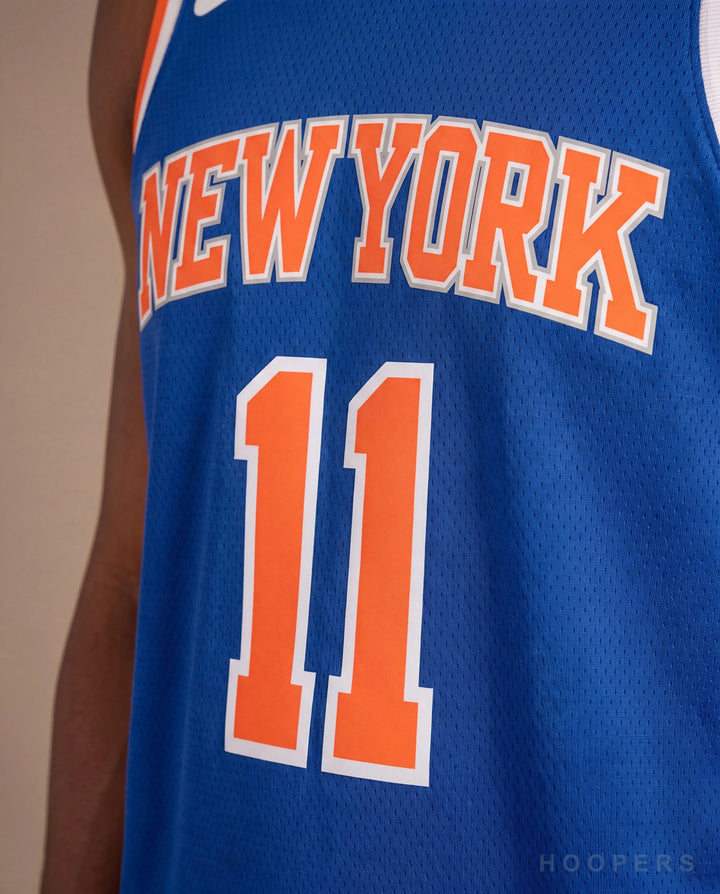 גופיית ברונסון ניקס כחולה - קלוז אפ הדפס NEW YORK | HOOPERS