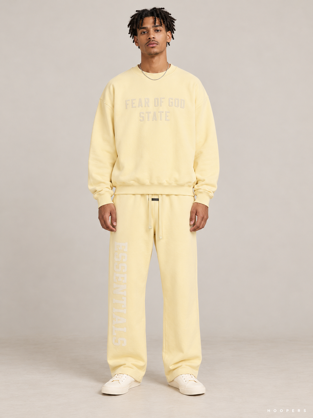 סווטשירט Fear of God Essentials – STATE צהוב חמאה – חזית