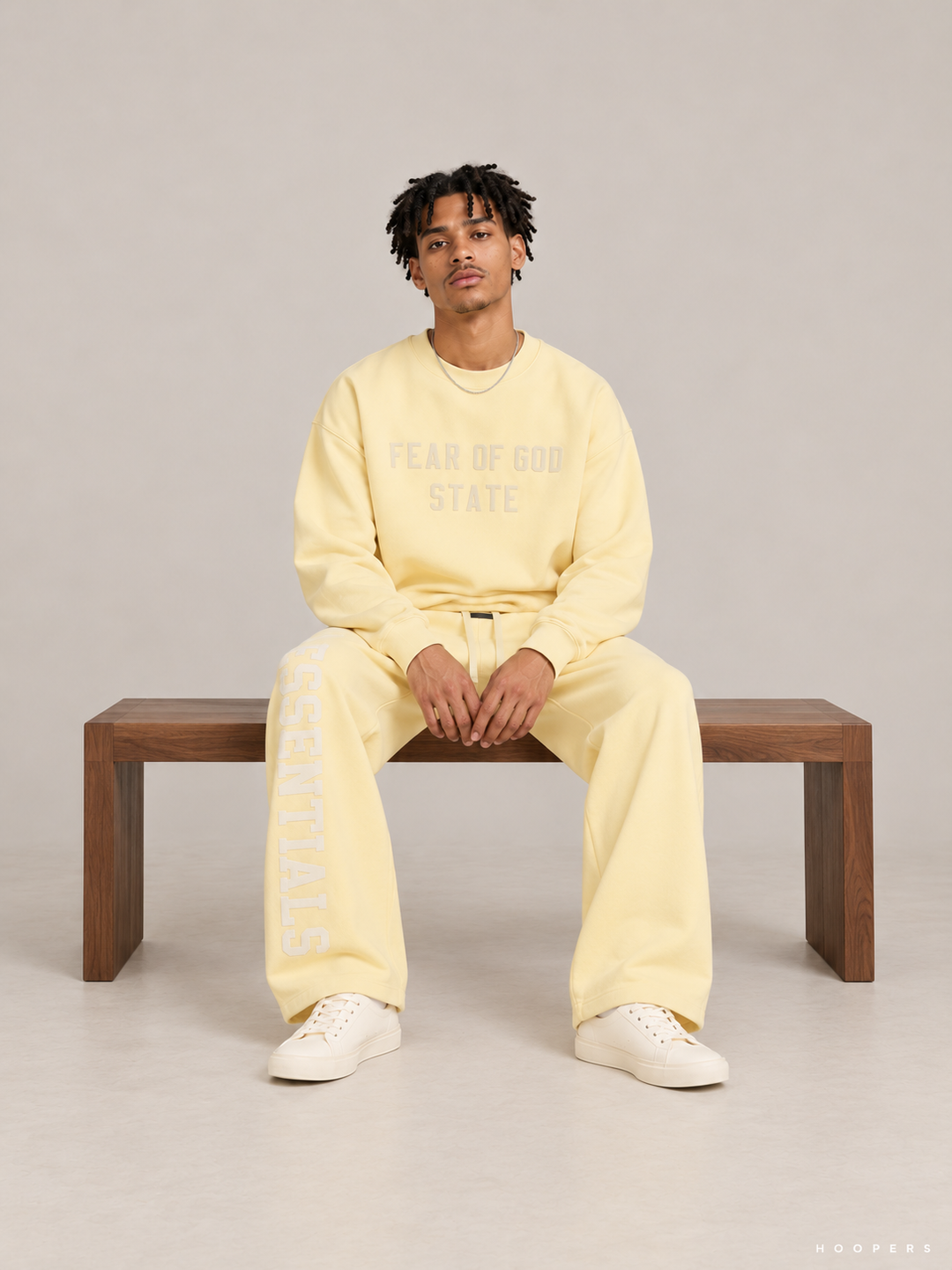 סווטשירט Fear of God Essentials – STATE צהוב חמאה – סטודיו