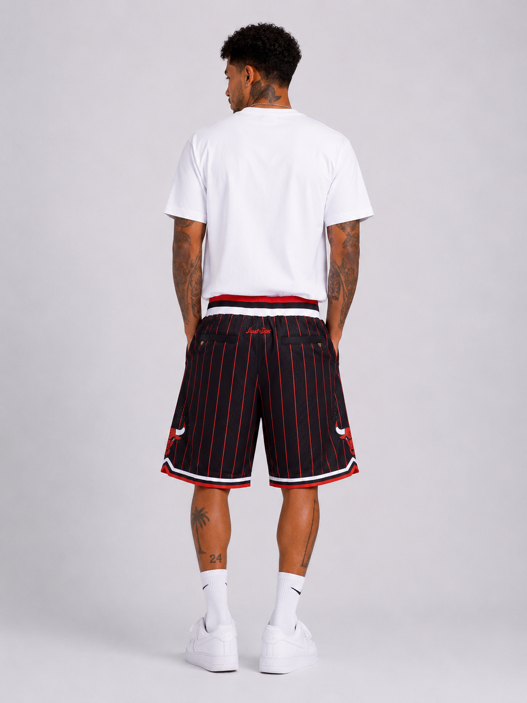 מכנסי NBA – Chicago Bulls (שיקגו בולס) שחור אדום | HOOPERS