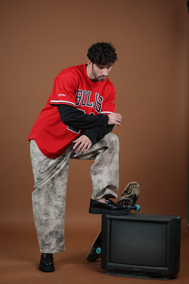 חולצת NBA מייקל ג’ורדן שיקגו בולס – רטרו אדום 23 | HOOPERS