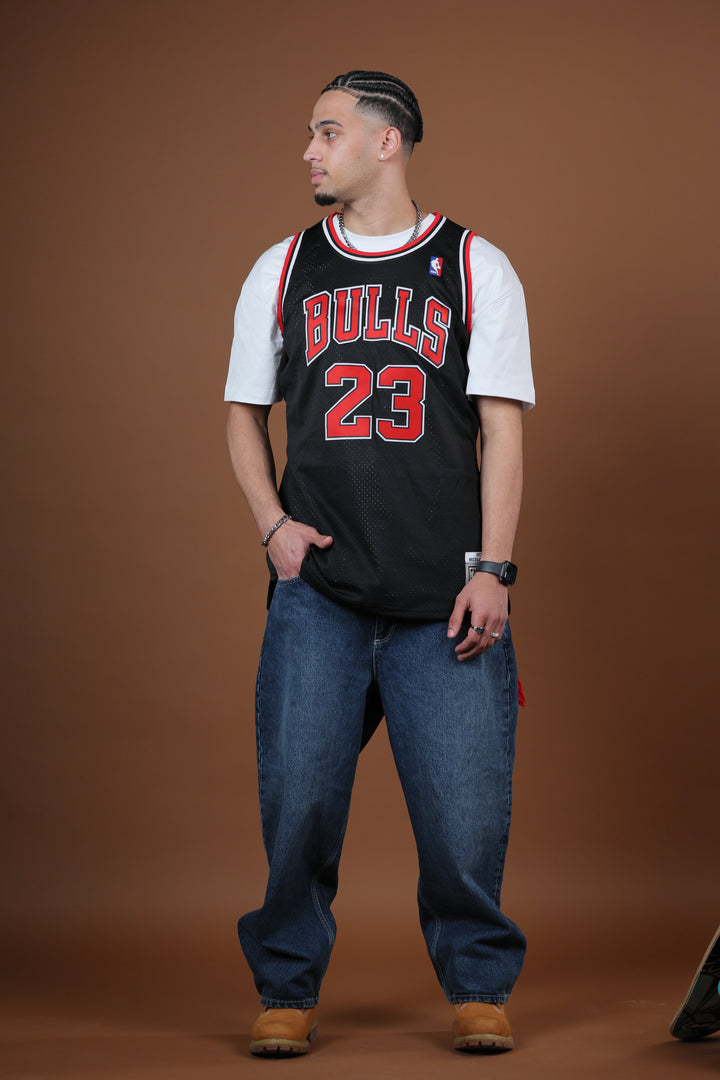 גופיית NBA מייקל ג'ורדן שיקגו בולס – רטרו שחור  1997/98 | HOOPERS