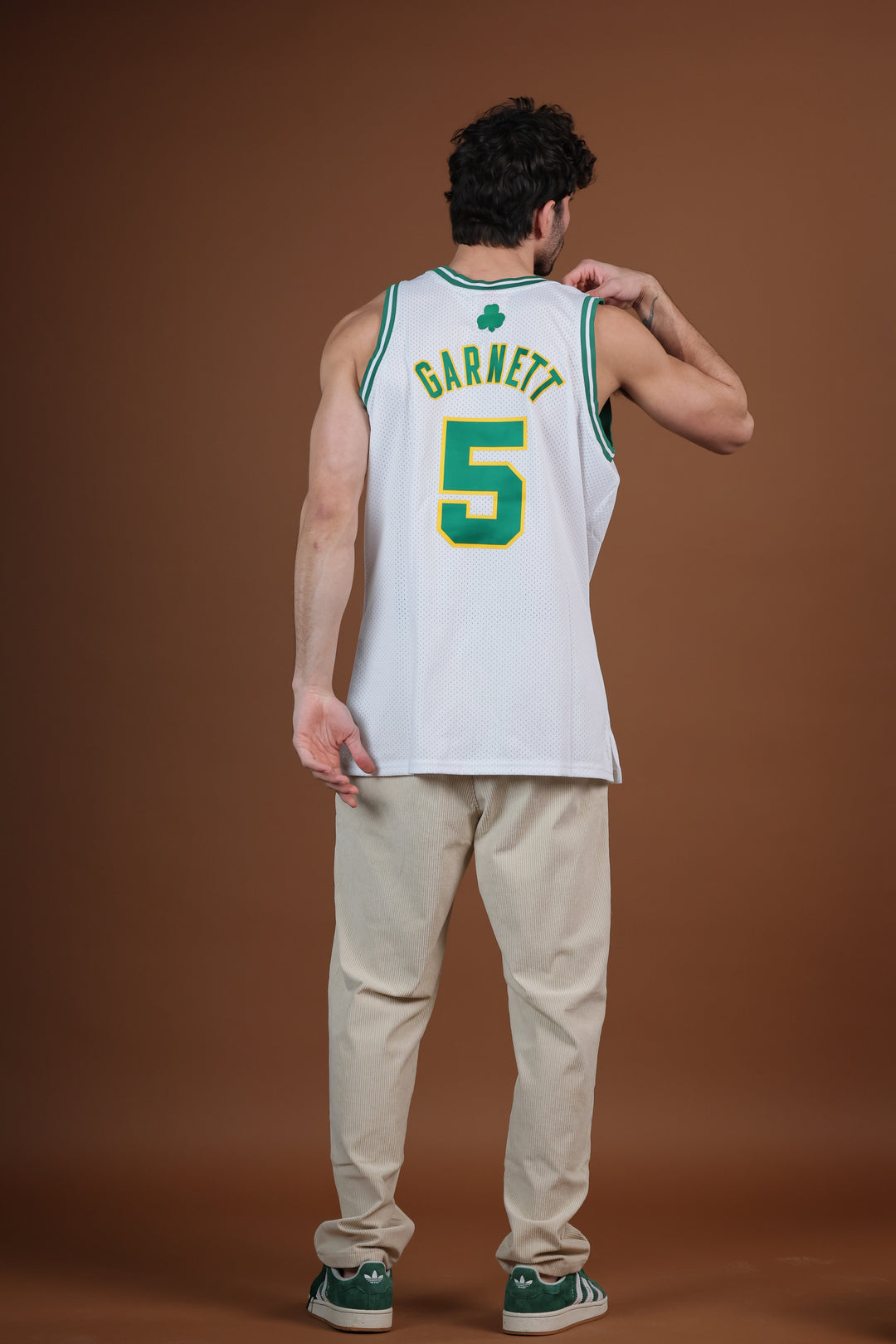 גופיית NBA קווין גארנט בוסטון סלטיקס – רטרו 1997/98 לבנה | HOOPERS