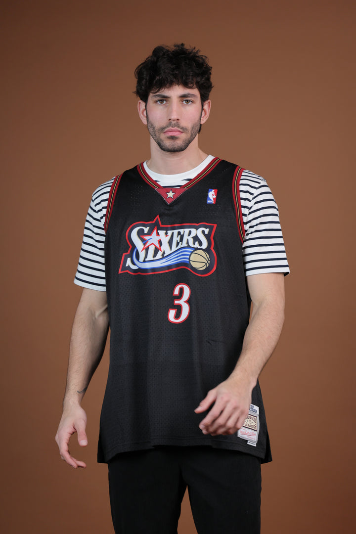 גופיית NBA אלן אייברסון פילדלפיה סיקסרס – רטרו 1997/98 | HOOPERS