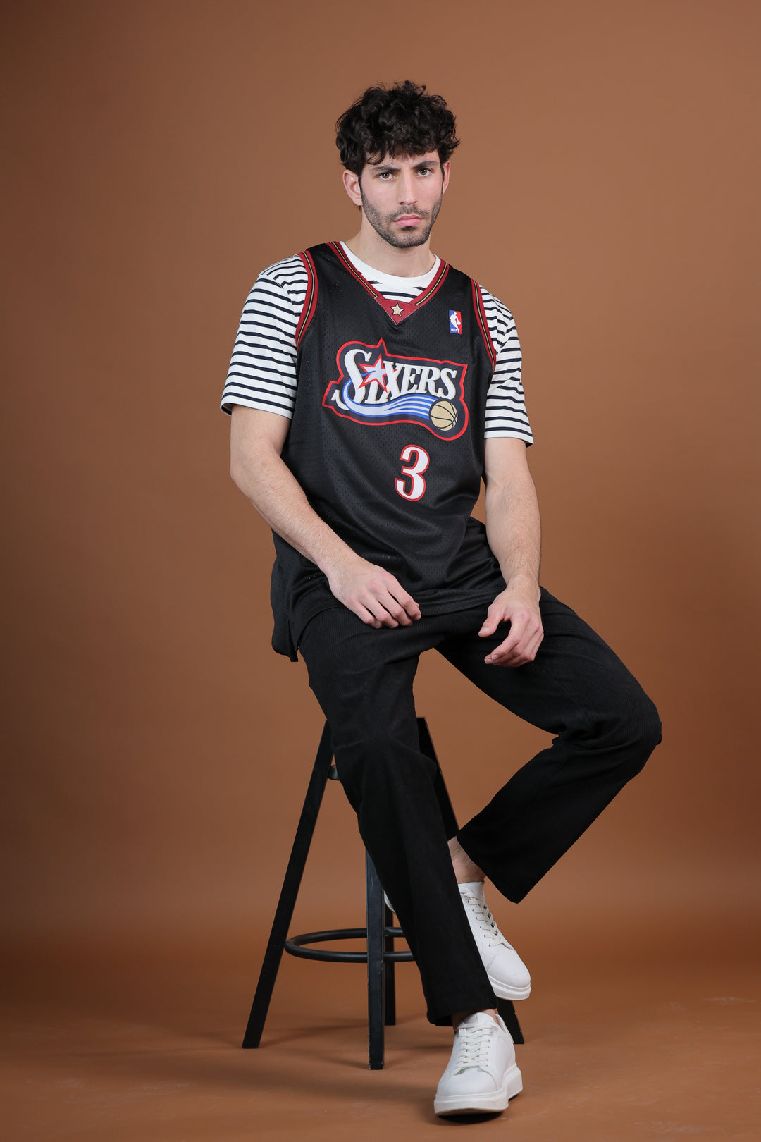 גופיית NBA אלן אייברסון פילדלפיה סיקסרס – רטרו 1997/98 | HOOPERS