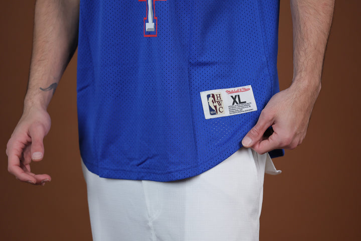 חולצת NBA אלן אייברסון פילדלפיה 76ers – כחול מהדורת רטרו 2000/01 | HOOPERS