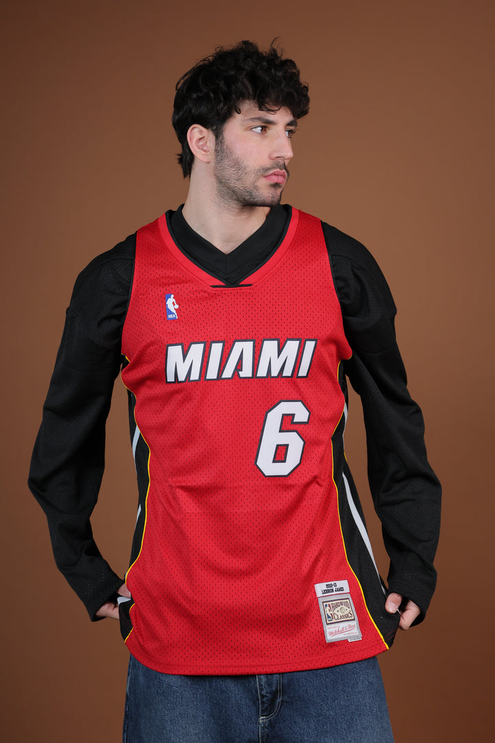 גופיית NBA לברון ג׳יימס מיאמי היט – אדום מהדורת רטרו 2012/13 | HOOPERS