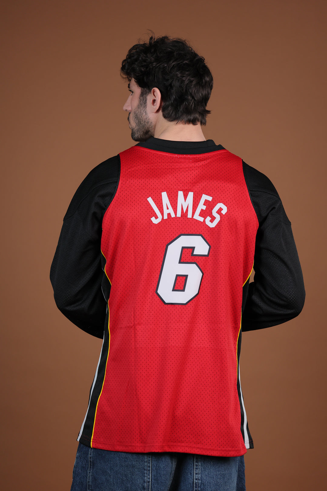 גופיית NBA לברון ג׳יימס מיאמי היט – אדום מהדורת רטרו 2012/13 | HOOPERS