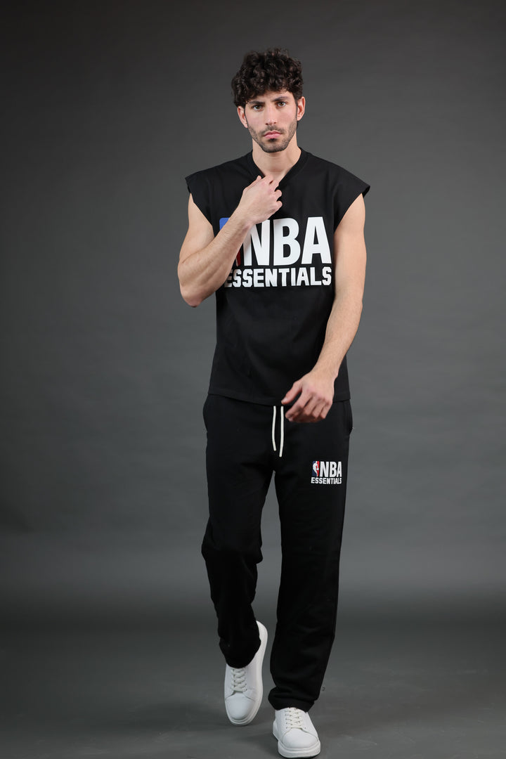 גופיית NBA ESSENTIALS ללא שרוולים – שחור | HOOPERS