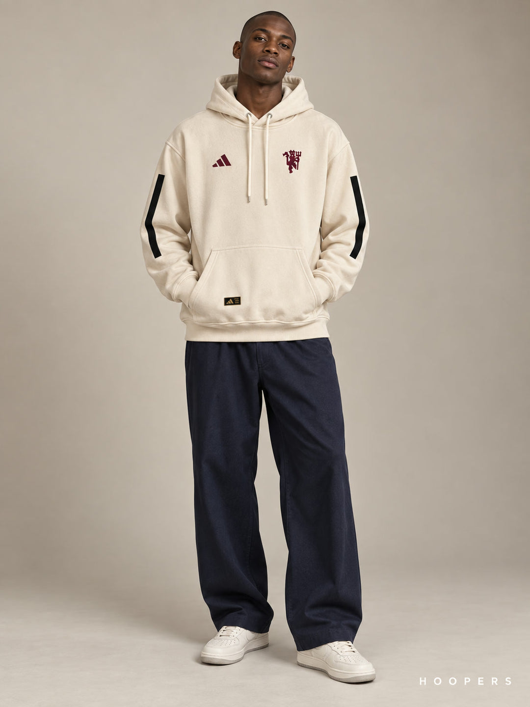 קפוצ'ון כדורגל מנצ'סטר יונייטד – שמנת – חזית