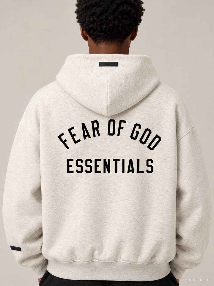 קפוצ'ון Fear of God Essentials – Back Arch שמנת מלאנז' – תקריב