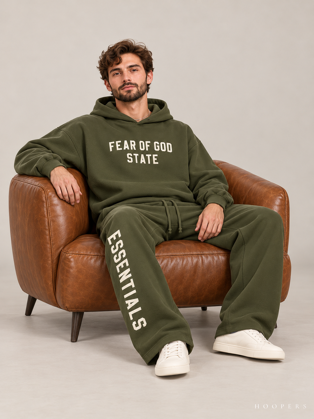 קפוצ'ון Fear of God Essentials – STATE ירוק זית – סטודיו