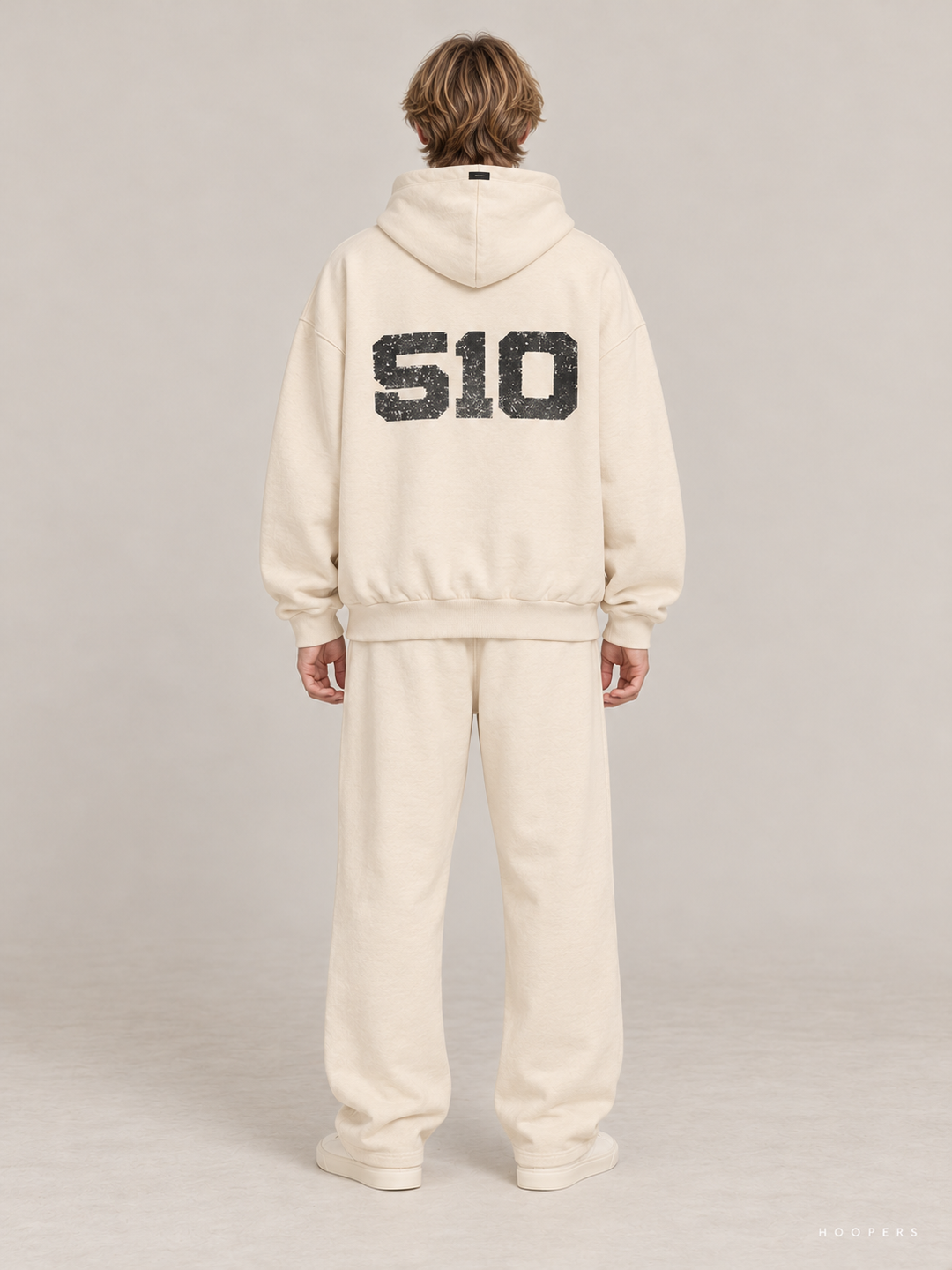 קפוצ'ון Fear of God Essentials – Panther 510 שמנת – גב