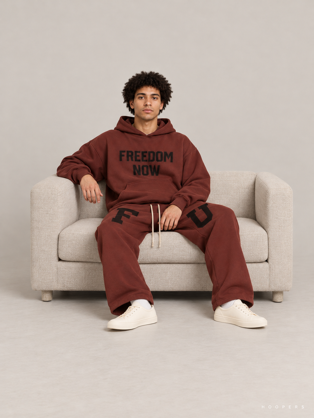 קפוצ'ון Fear of God Essentials – Freedom Now חום חלודה | HOOPERS