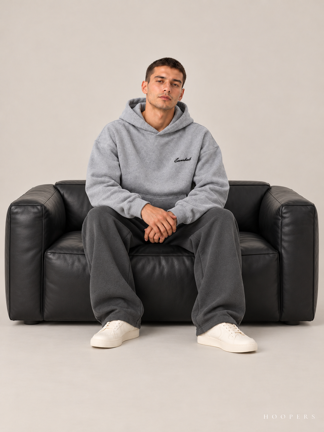 קפוצ'ון Fear of God Essentials – Script אפור מלאנז' – סטודיו