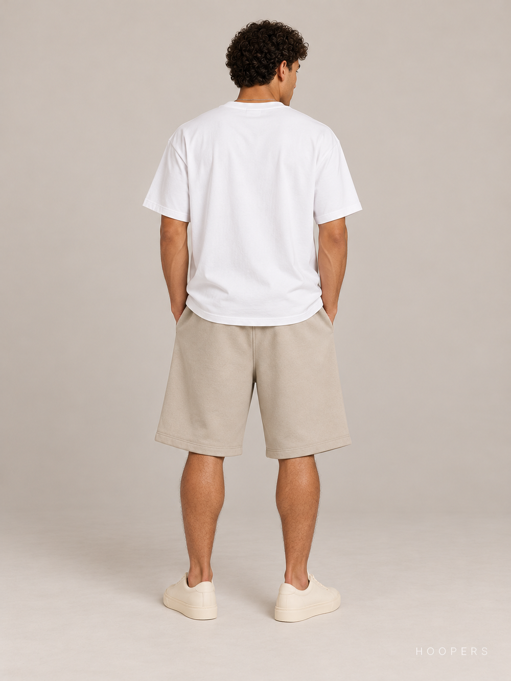 מכנס קצר Fear of God Essentials – 26 אפור-בז' – גב
