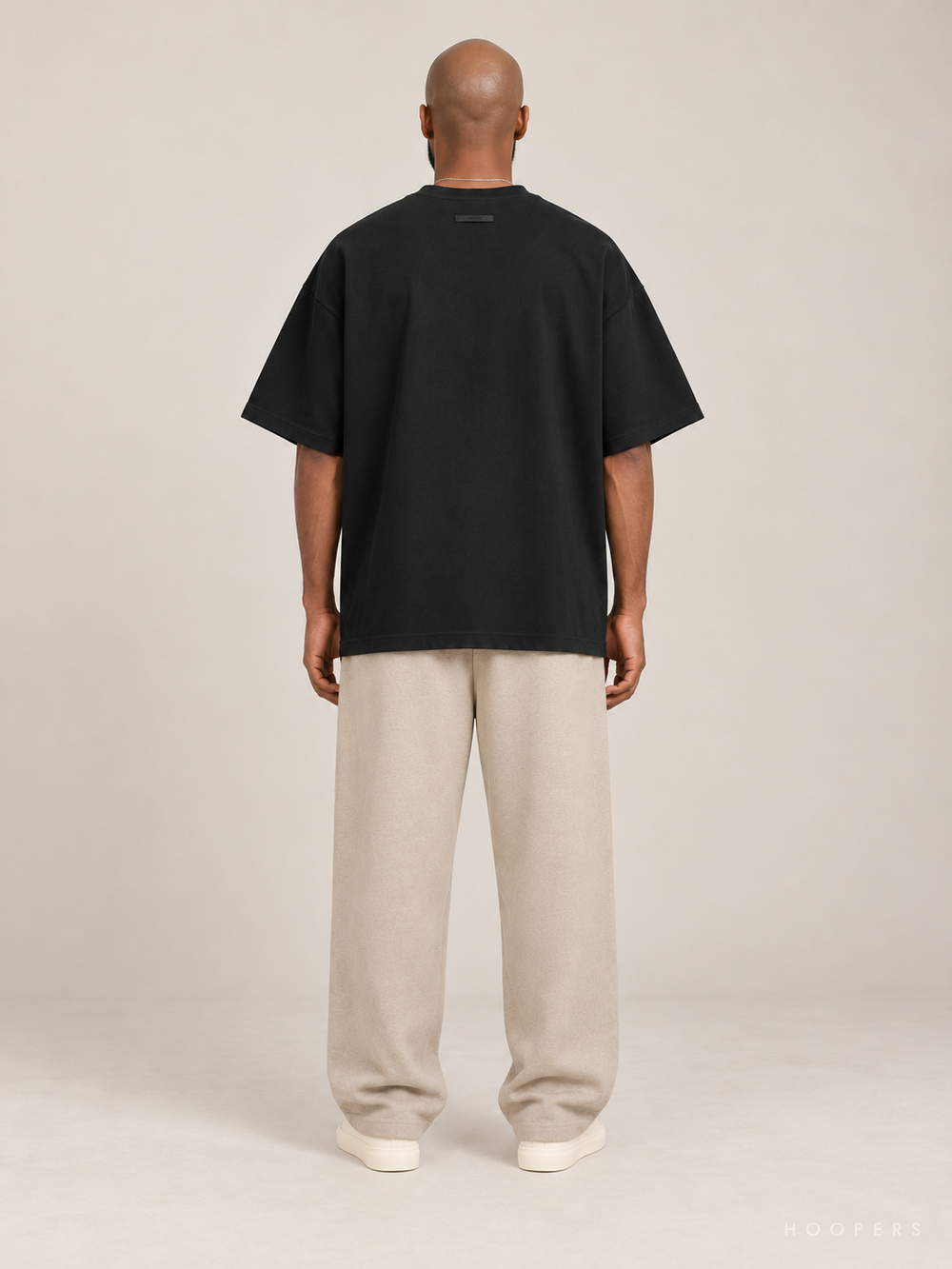 חולצת אוברסייז Fear of God Essentials – Racing שחור – גב