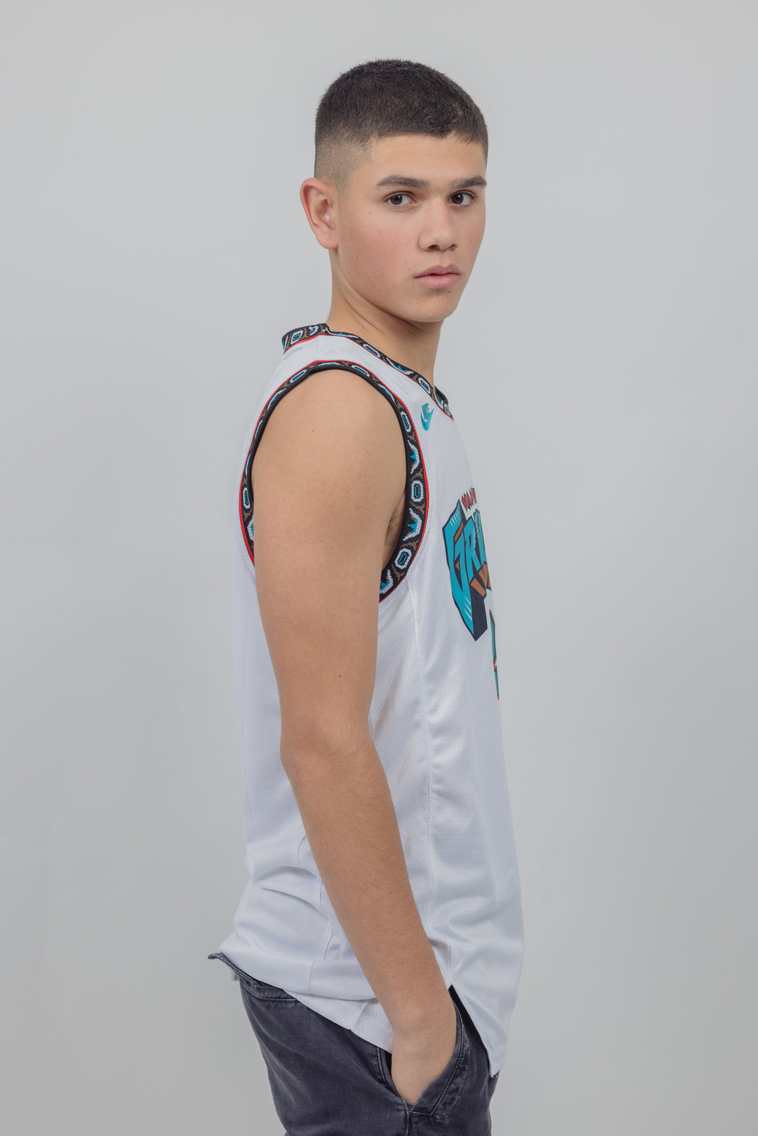 גופיית משחק לבנה ג'ה מוראנט 24/25