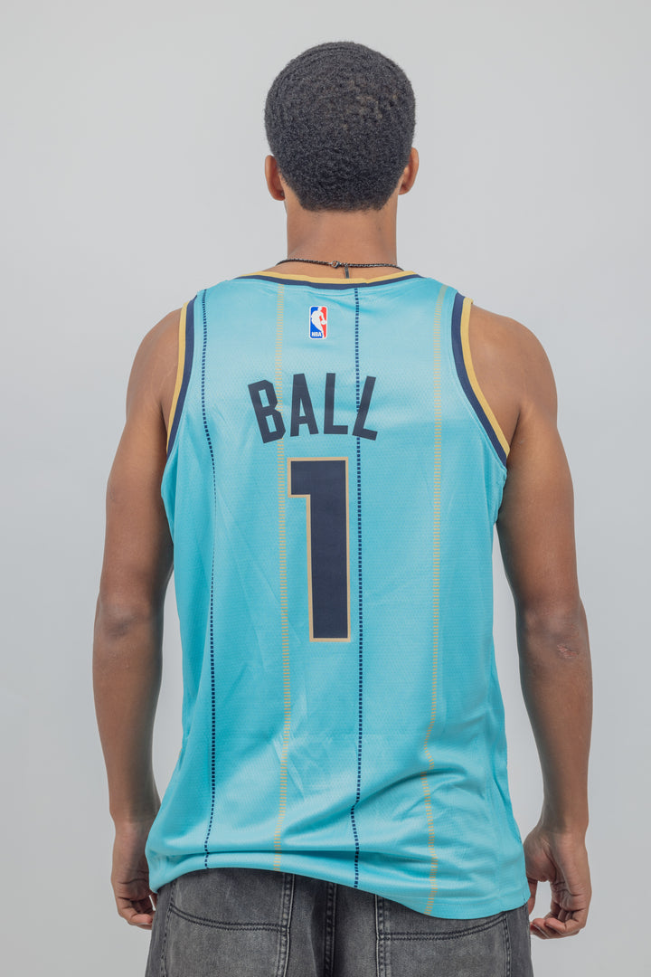 גופיית משחק טורקיז לאמלו בול City edition 24/25