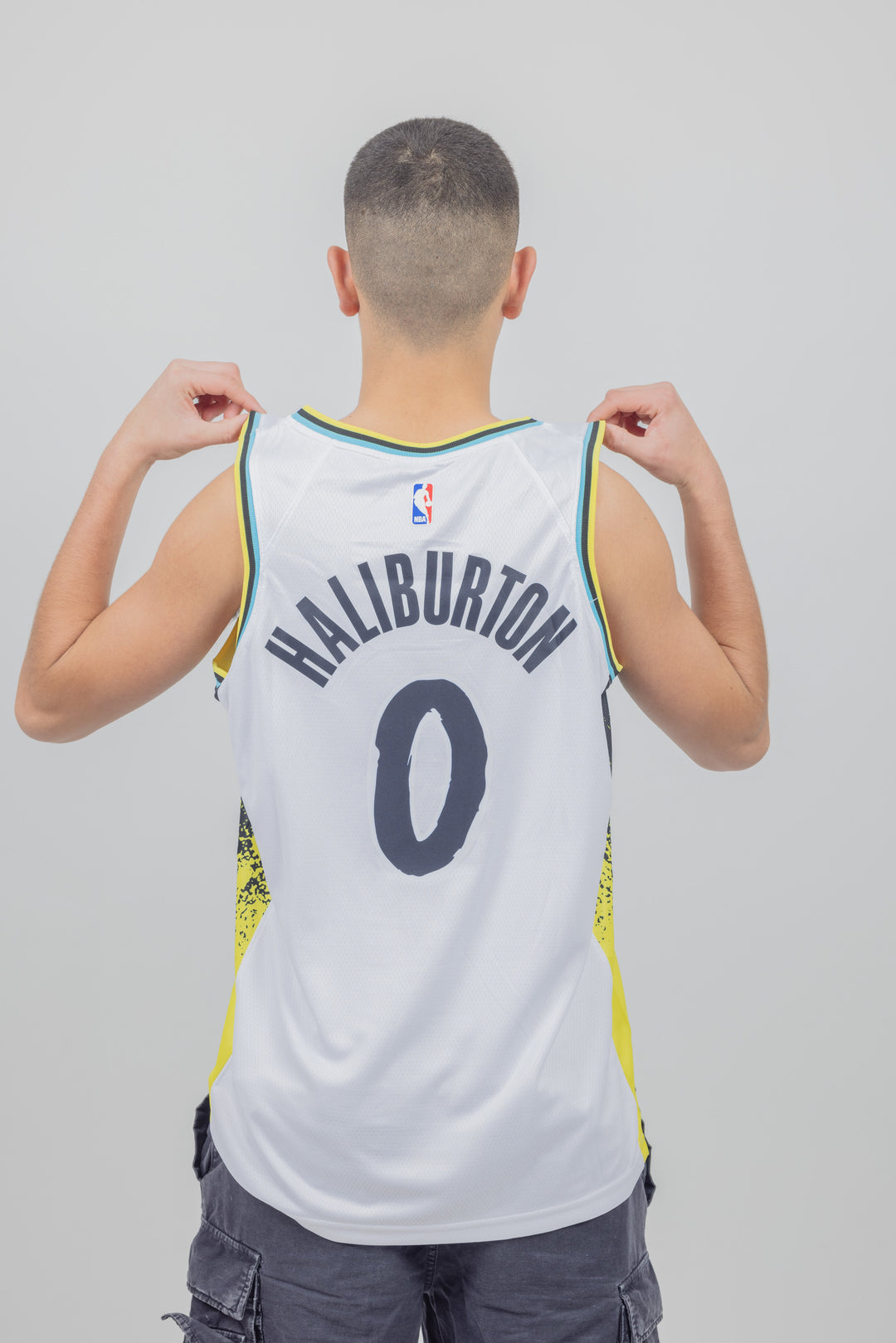 גופיית משחק לבנה הליברטון City edition 24/25