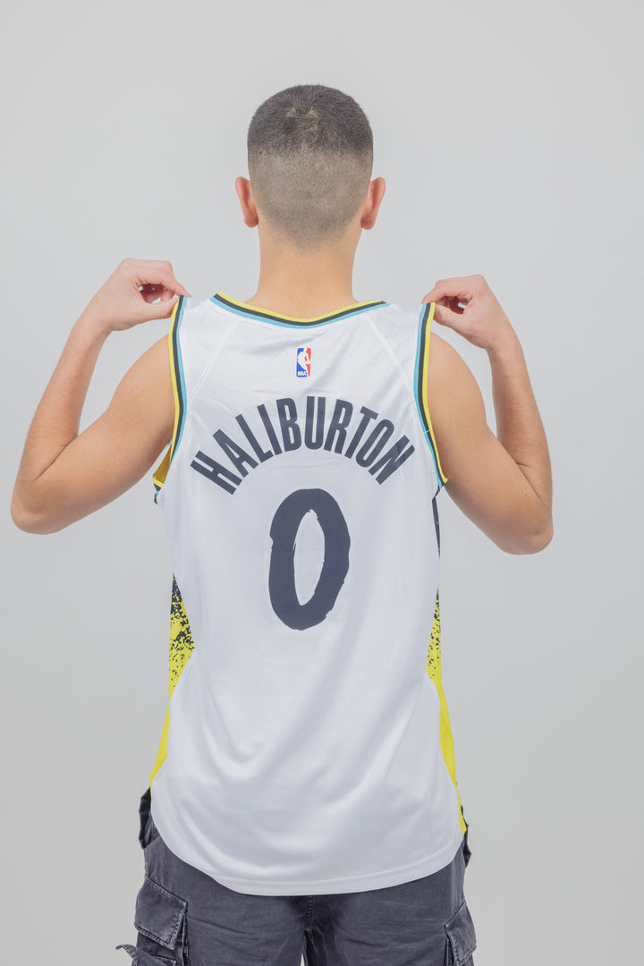 גופיית משחק לבנה הליברטון City edition 24/25