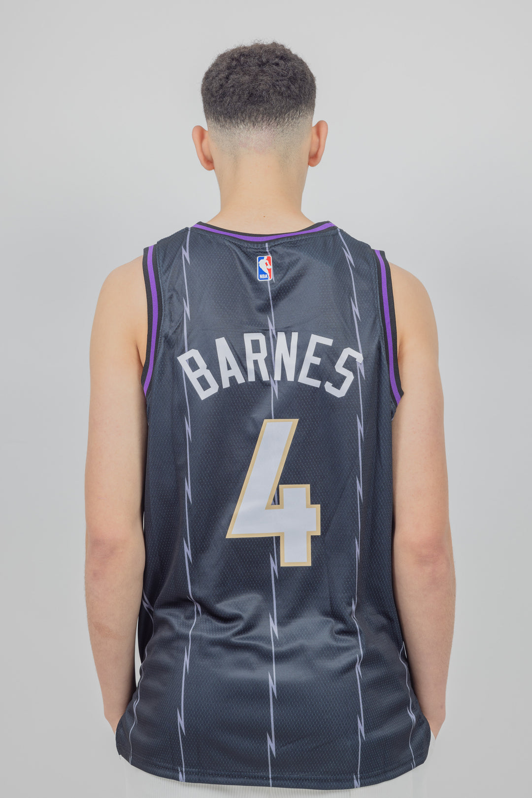 גופיית משחק שחורה סקוטי בארנס City edition 24/25