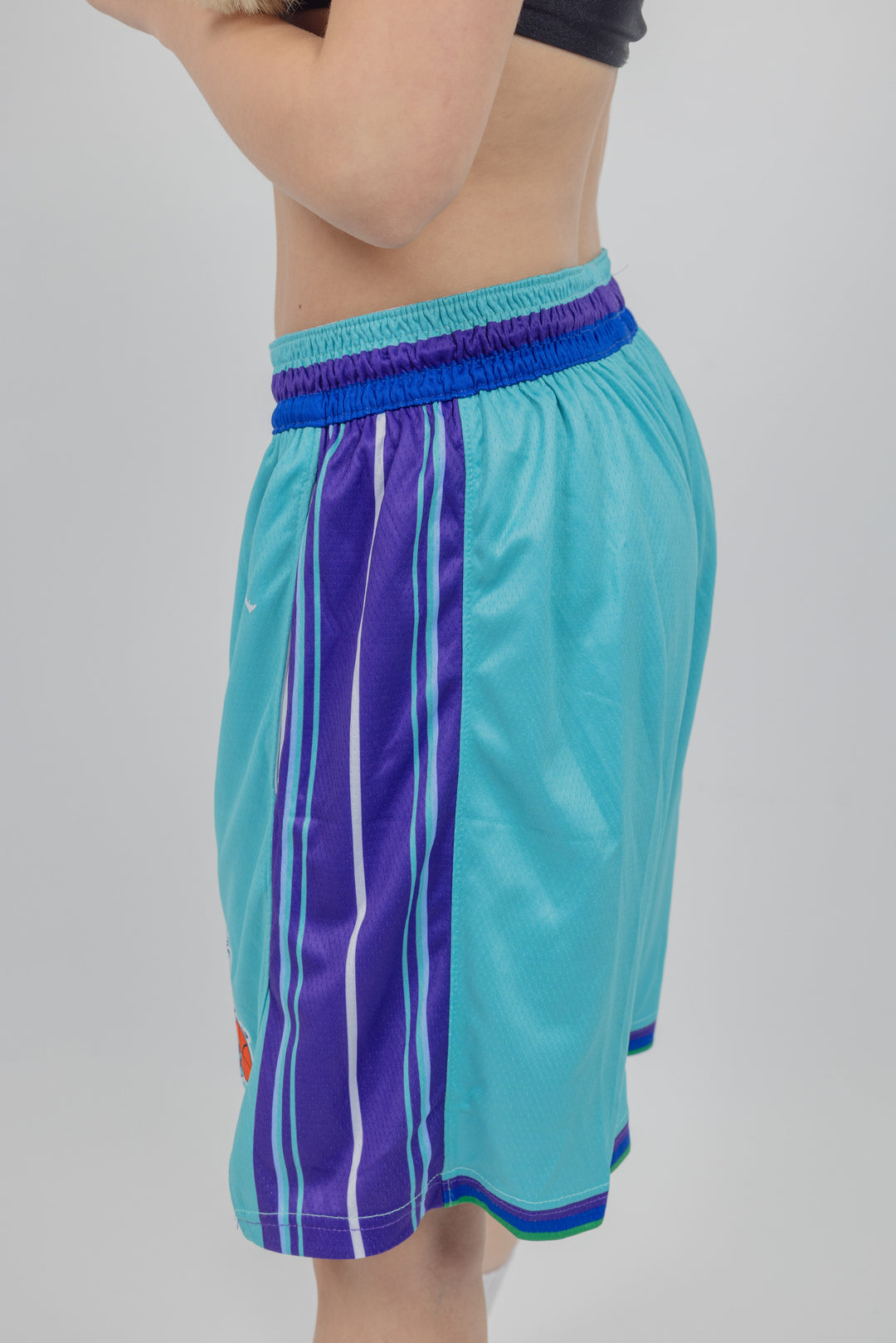 מכנסיי משחק תכלת ג'ורדן שארלוט הורנטס