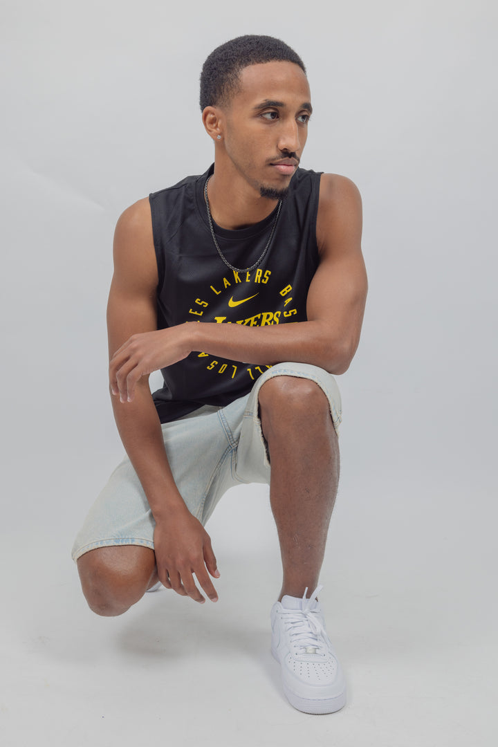 גופיית אימון שחורה לוס אנג'לס לייקרס