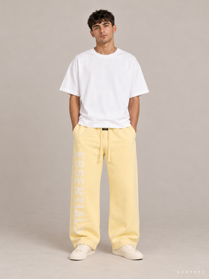 מכנס טרנינג Fear of God Essentials – Leg Logo צהוב חמאה | HOOPERS