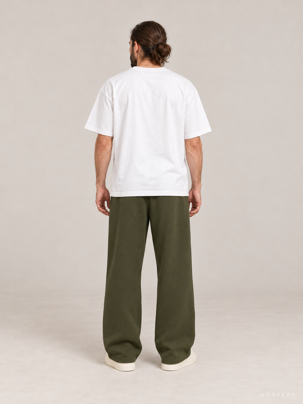 מכנס טרנינג Fear of God Essentials – Leg Logo ירוק זית – גב