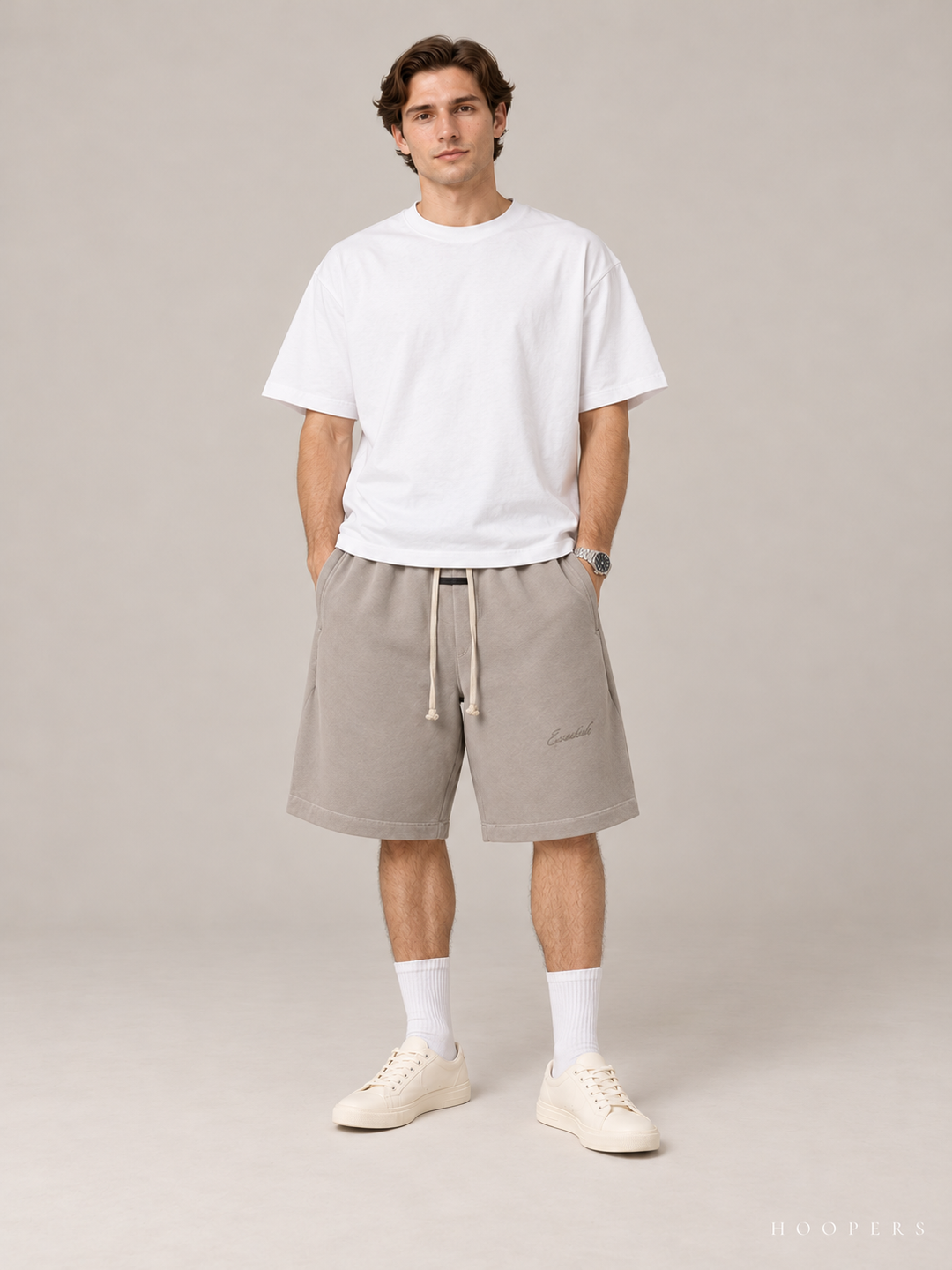 מכנס קצר Fear of God Essentials – Script אפור חם – חזית