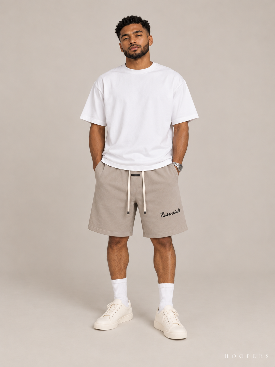 מכנס קצר Fear of God Essentials – Big Script אפור חם – חזית