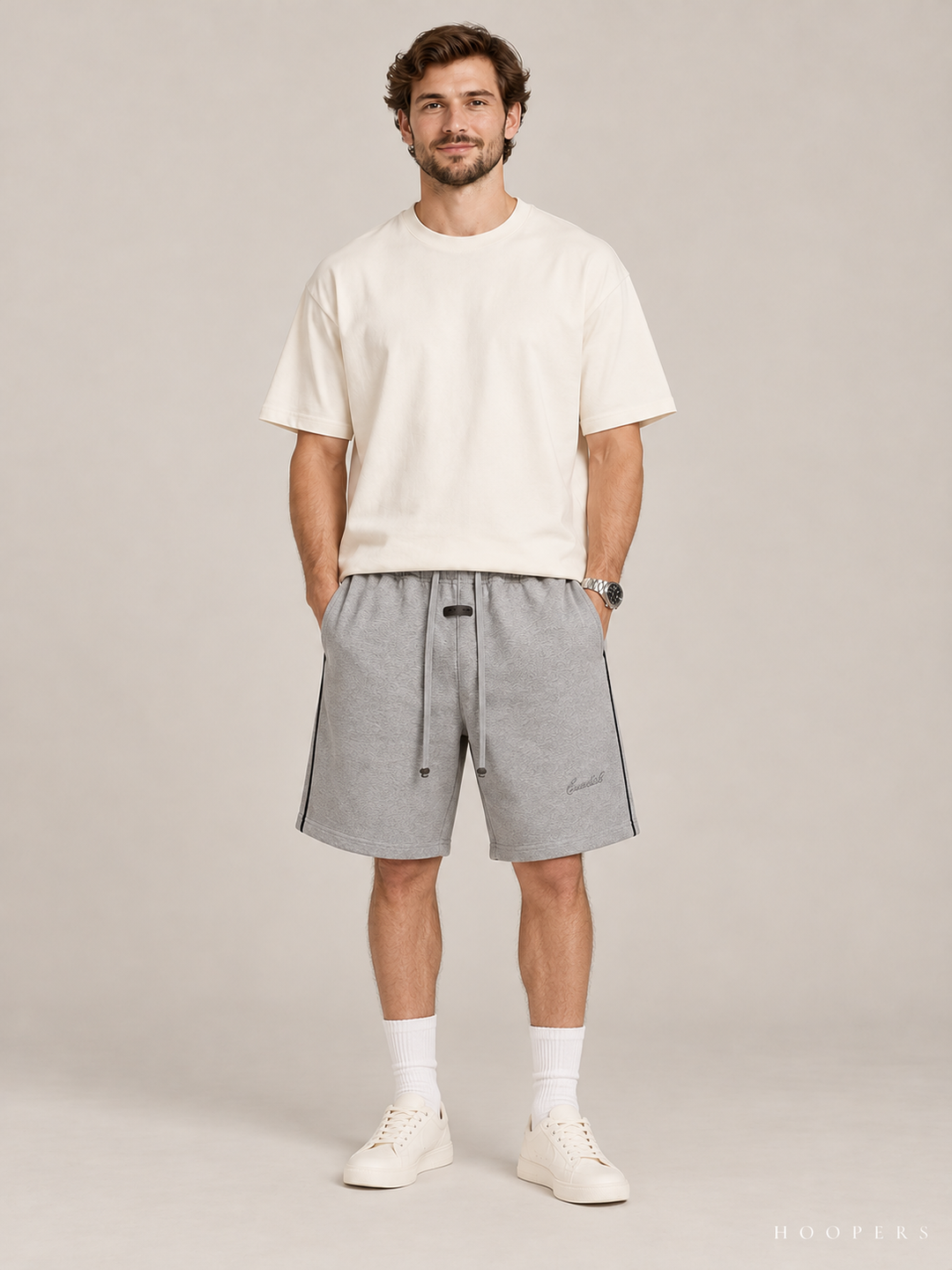 מכנס קצר Fear of God Essentials – Piping אפור מלאנז' – חזית