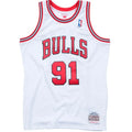 גופיית NBA דניס רודמן שיקגו בולס – לבן רטרו 1997/98 — משלוח מהיר | HOOPERS