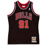 גופיית NBA דניס רודמן שיקגו בולס – שחור רטרו 1995/96