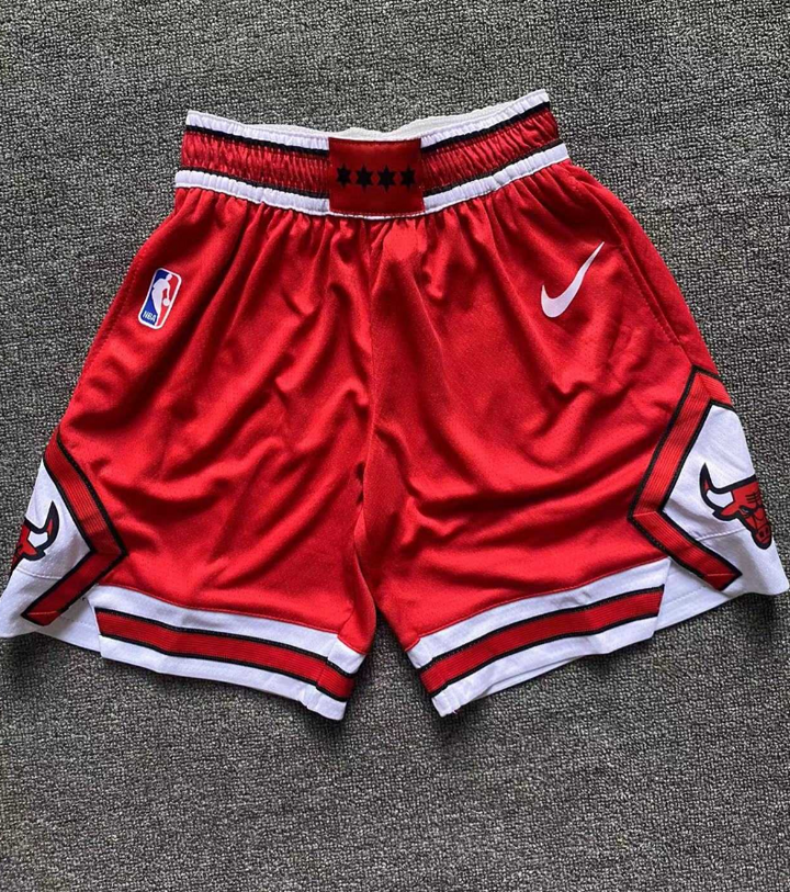 מכנסיי משחק אדומים שיקגו- ילדים