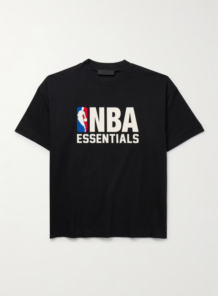 חולצת TEE NBA Essentials – שחור קלאסי Edition | HOOPERS