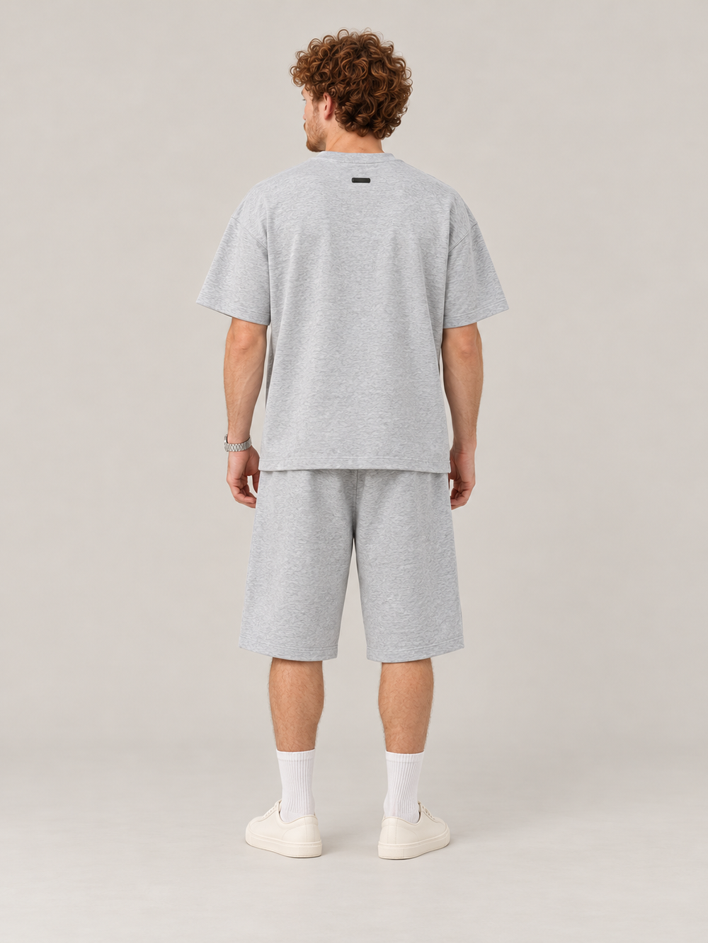 חולצת Fear of God Essentials – Script אפור מלאנז' בהיר – גב