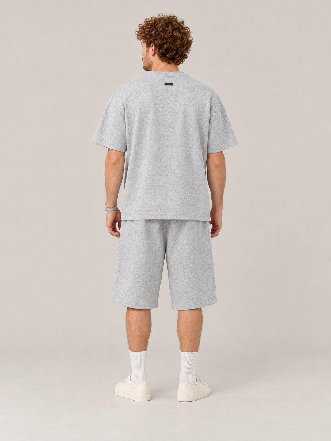 חולצת Fear of God Essentials – Script אפור מלאנז' בהיר – גב