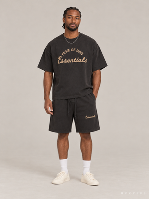 חולצת Fear of God Essentials – Big Script שחור דהוי | HOOPERS