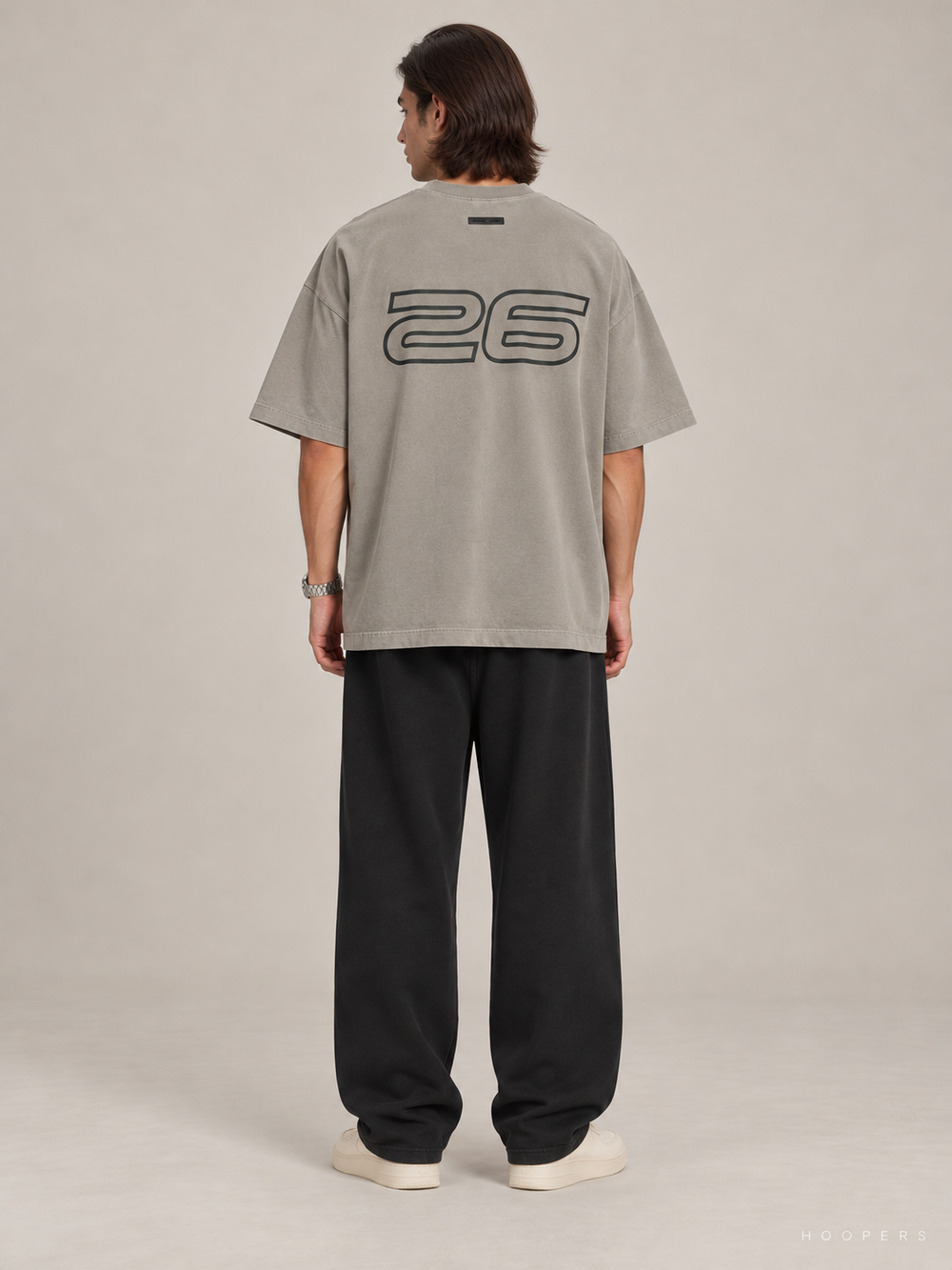 חולצת אוברסייז Fear of God Essentials – Racing 26 אפור מכובס – גב
