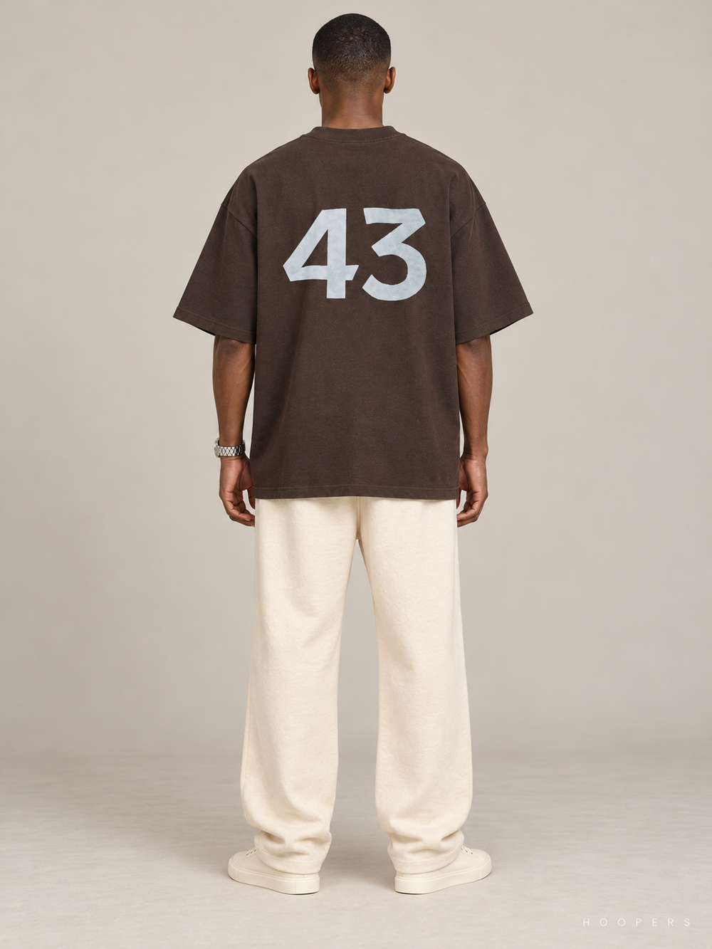 חולצת Fear of God Essentials – Script 43 חום שוקולד – גב