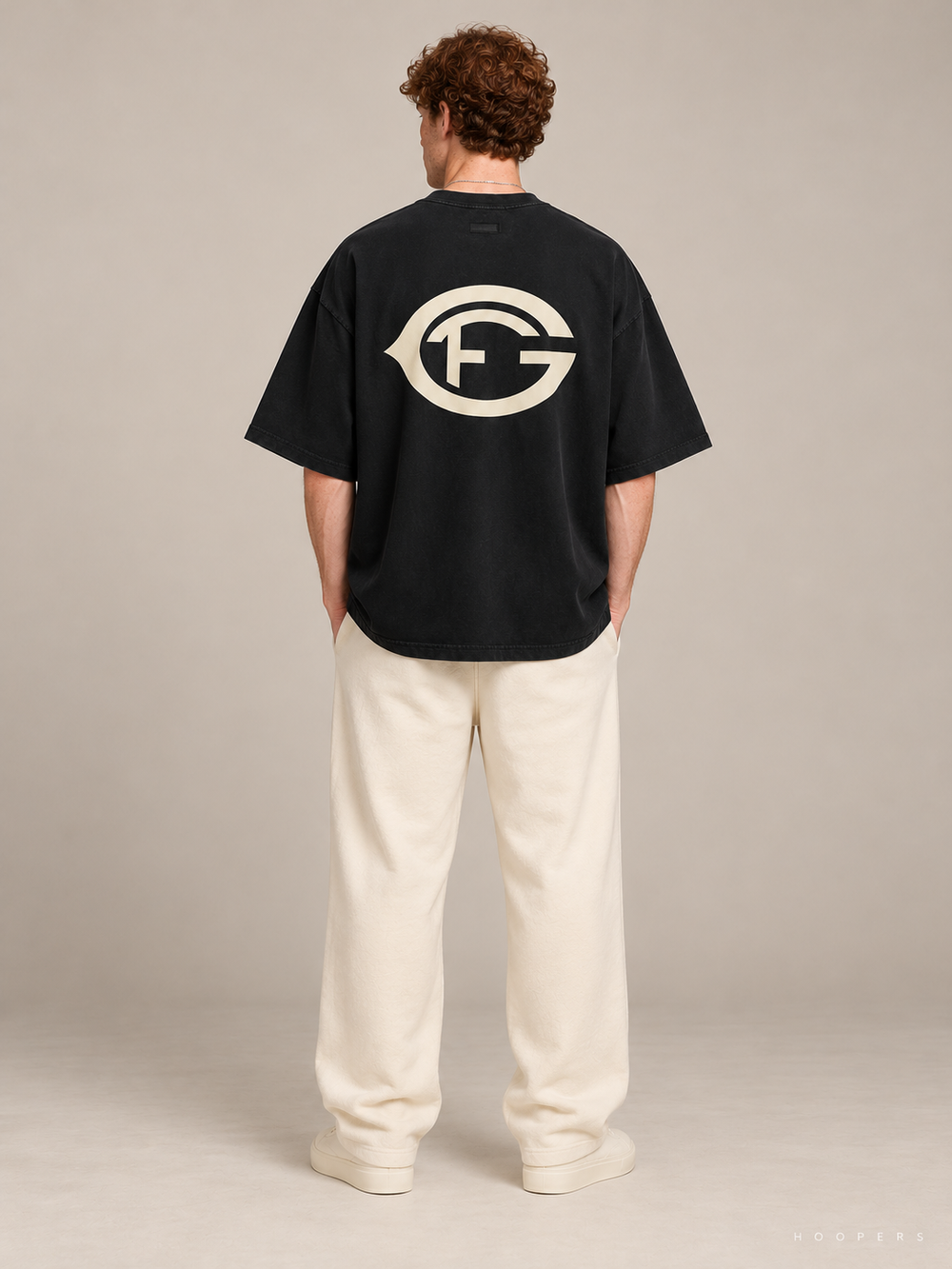 חולצת Fear of God Essentials – 26 FG שחור מכובס – גב