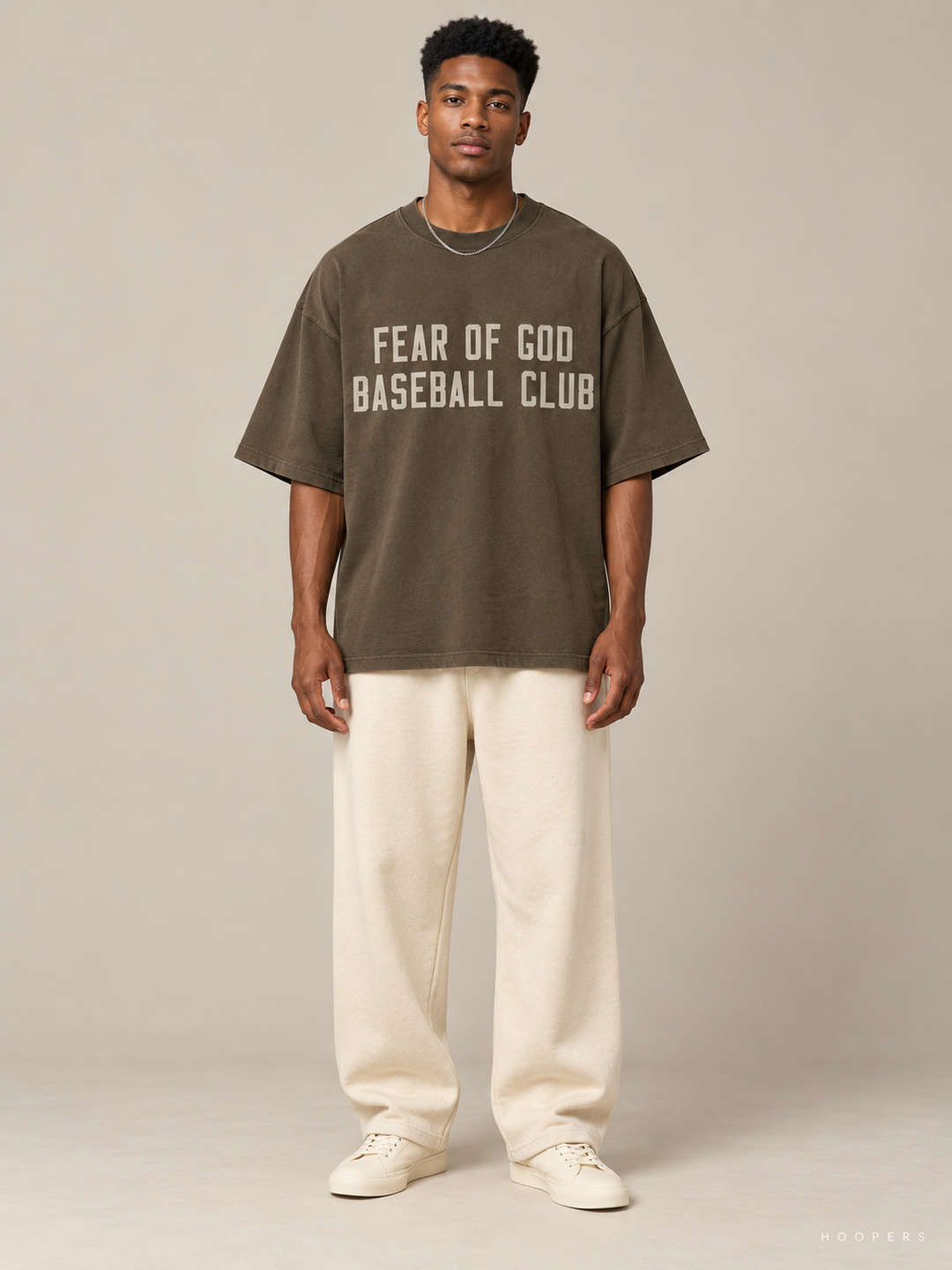 חולצת Fear of God Essentials – Baseball Club זית-חום – חזית