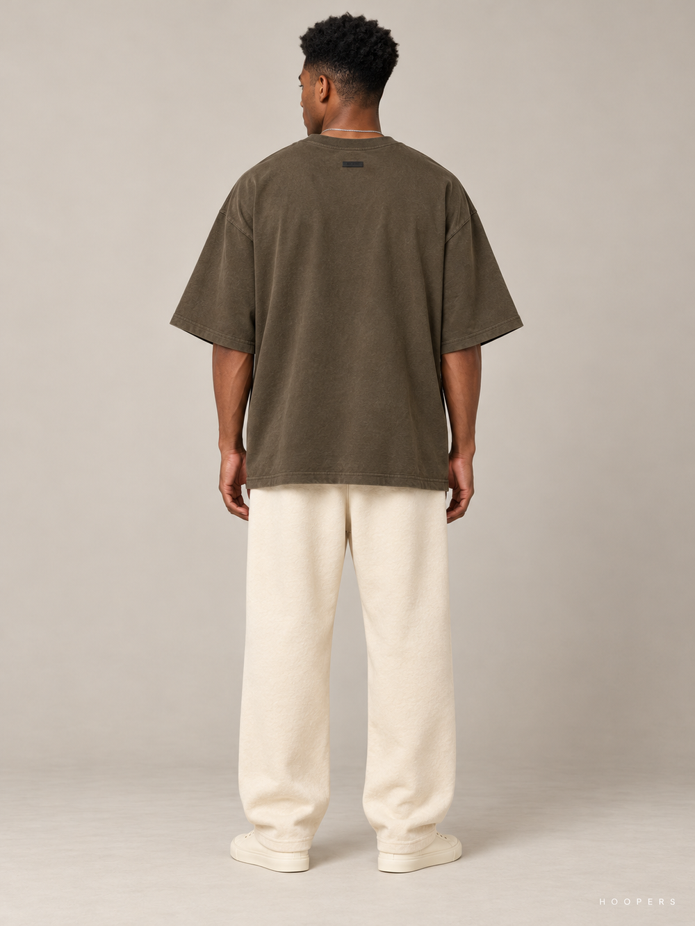 חולצת Fear of God Essentials – Baseball Club זית-חום – גב