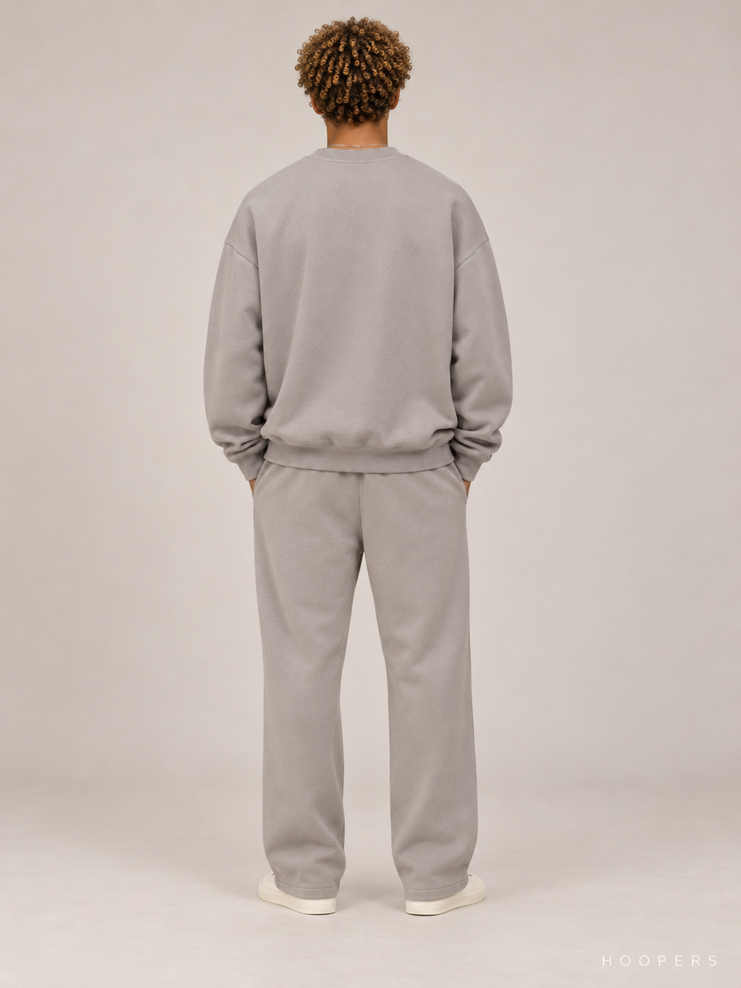 סווטשירט Fear of God Essentials – Big Script אפור – גב