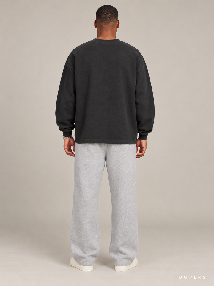 סווטשירט Fear of God Essentials – Arch Logo שחור דהוי – גב